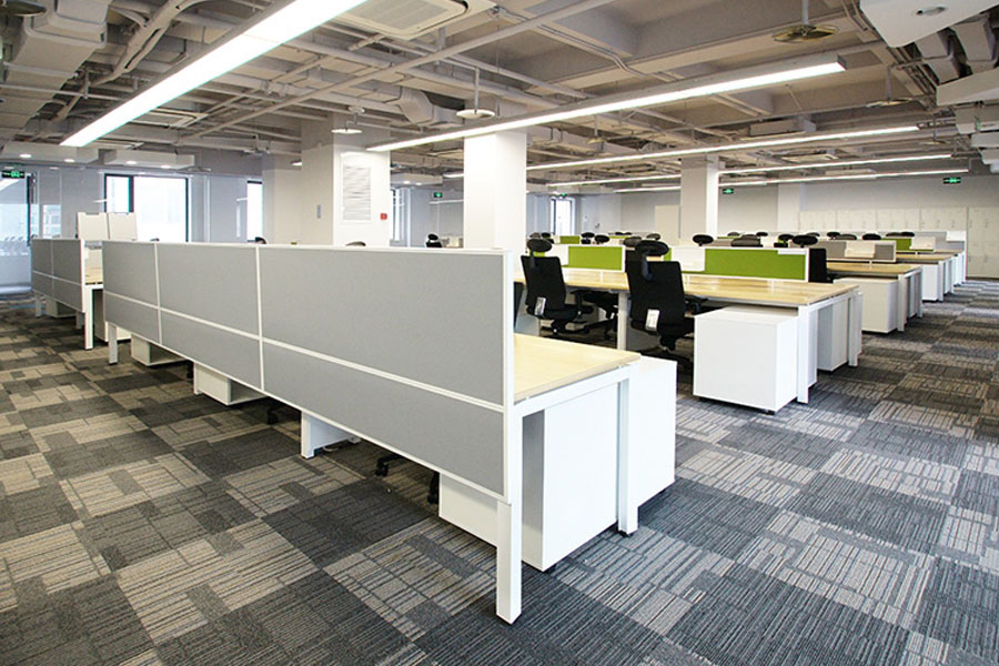 員工(gōng)屏風位