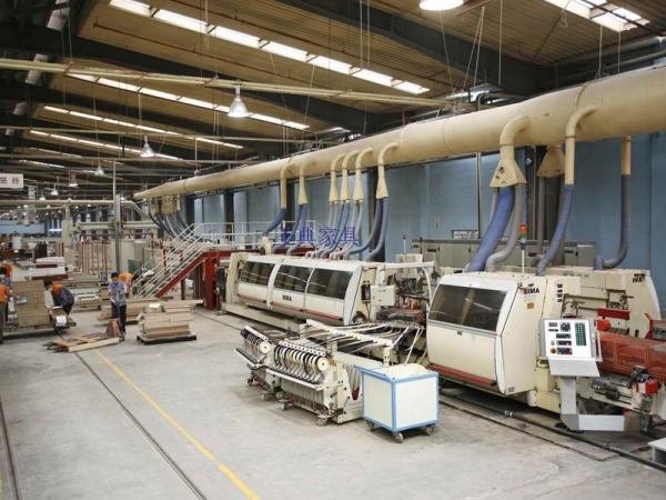 生産(chǎn)車(chē)間三